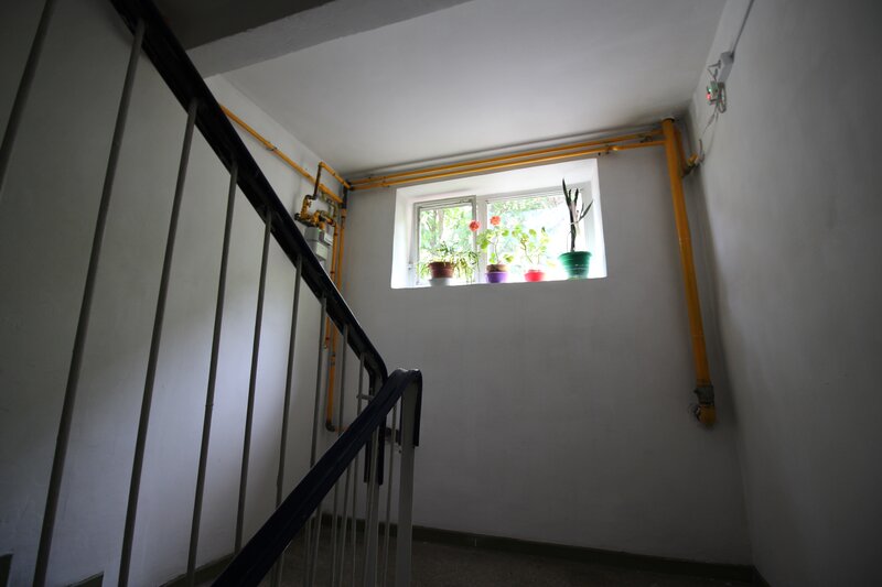Pantelimon, Hatisului, 3 camere decomandat cu 2 bai, bloc 1982